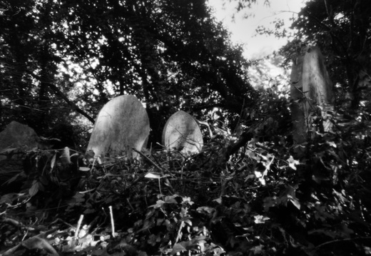 Pinhole Cemetery